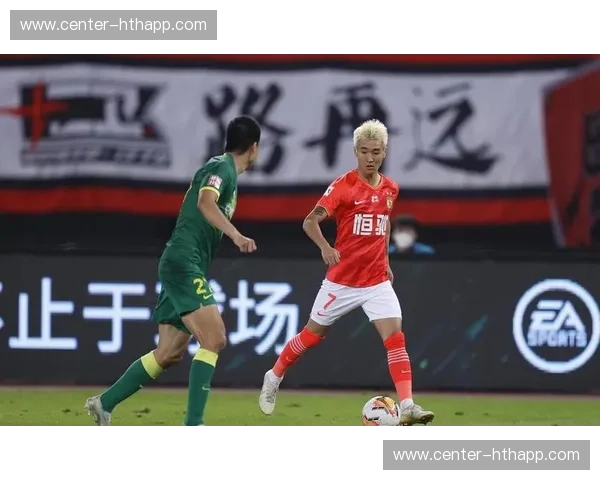 燃情记忆：2015国安vs恒大，一场关于梦想与荣耀的史诗